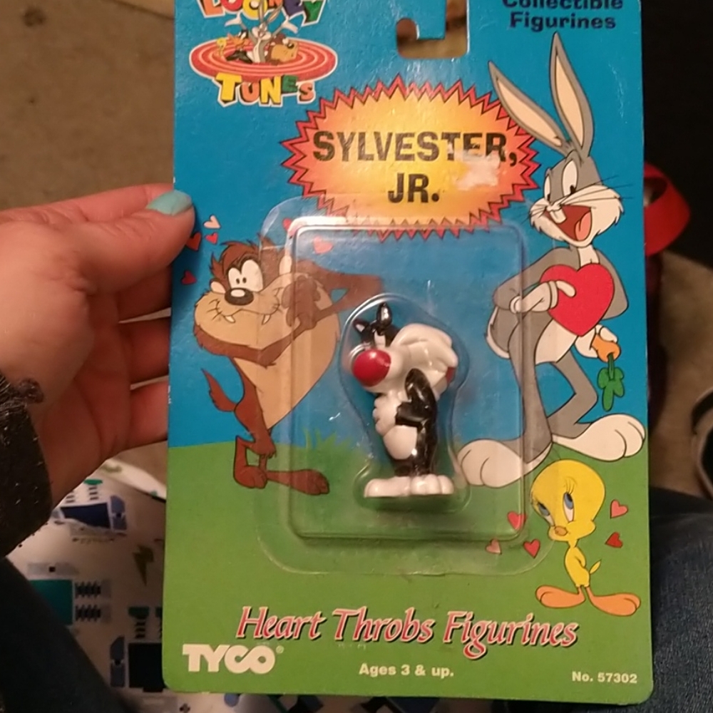 Sylvester Jr. Collectable figurine